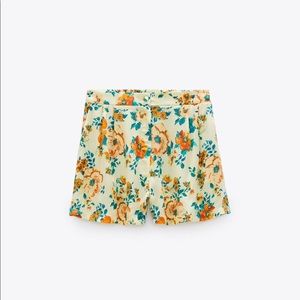 NWT XS ZARA PRINTED SHORTS